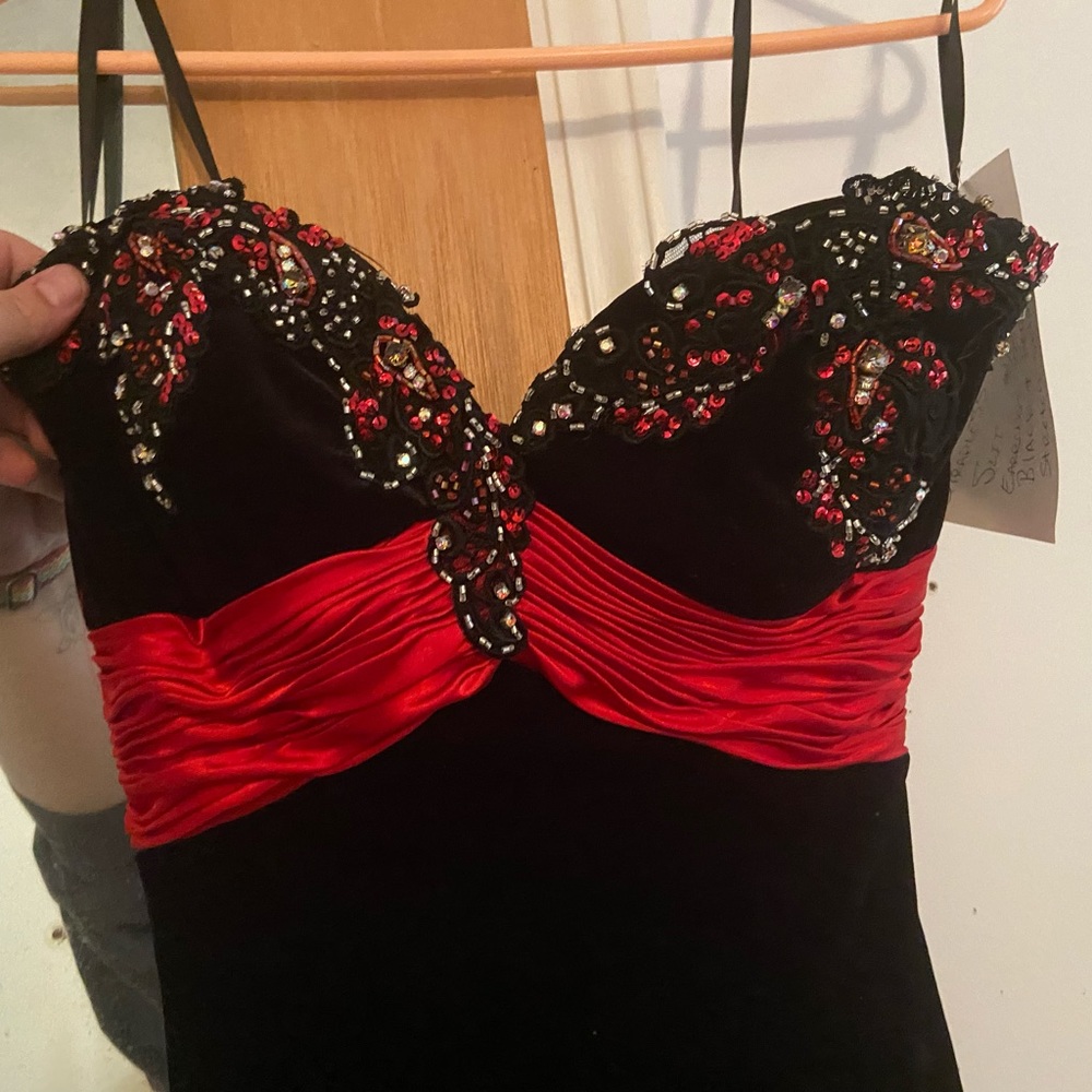 Black Velvet Prom Dress